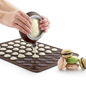 Grand tapis de cuisson antiadh/ésif en silicone avec mesure pour p/âtisserie et autres recettes et desserts
