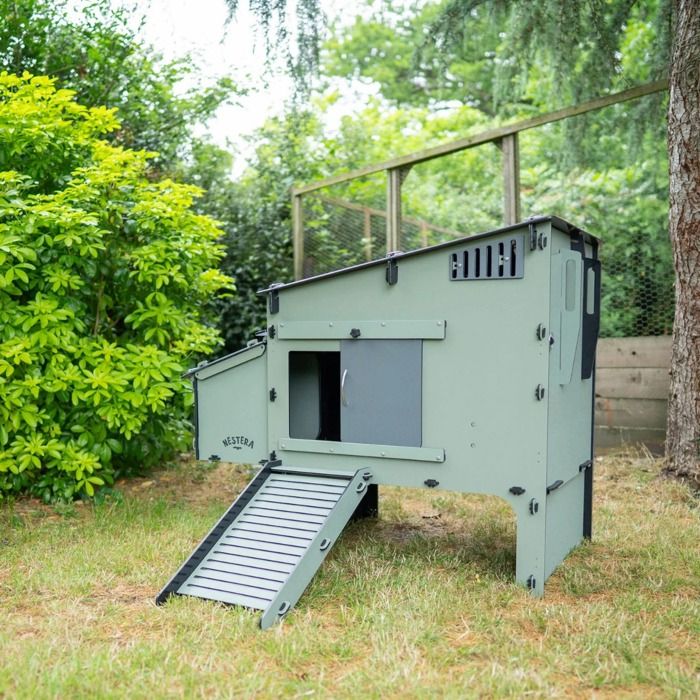 Poulailler Plastique Recyclé Aspen 6 Poules - Nestera