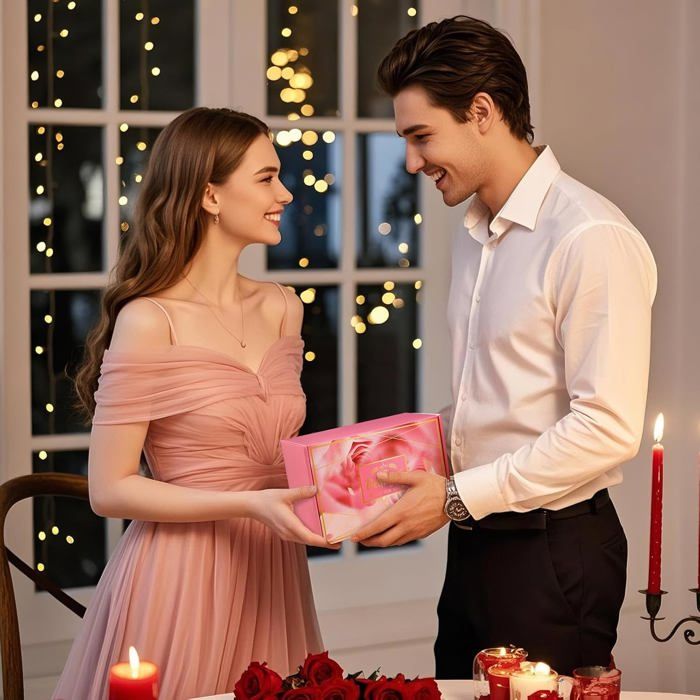 Pièce d'amour pour chance et protection: Amor Vincit Omnia. Idée cadeau femme, homme, maman, grands-parents, Saint-Valentin, anniversaires, occasions spéciales. Métal plaqué or. Made in Italy