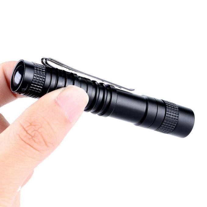 XPE-R3 LED 1000 Lumens Clip de lampe Mini lampe de poche Torche AAA LQB523