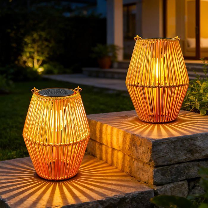 Lot de 2 lanternes solaires en rotin - lumière blanc chaud étanche IP44 - suspension bohème pour jardin