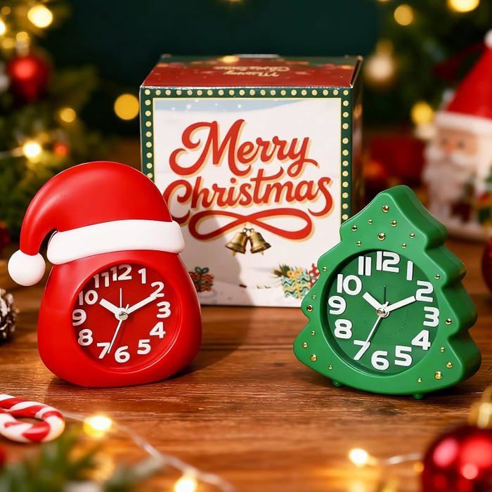 Lot de réveils de Noël Horloge de table en forme de chapeau de Père Noël et arbre de Noël silencieux Rouge et Ver REVEIL A REMONTER