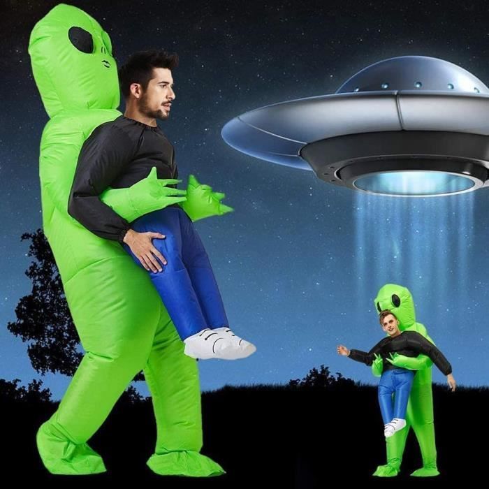 Déguisement gonflable porté par un alien adulte