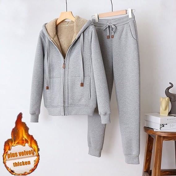 Ensemble jogging avec veste zip et capuche | Paris Fashion Shops