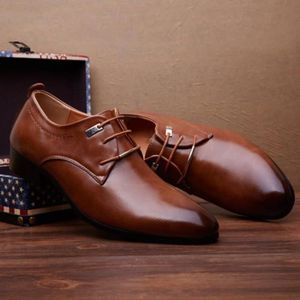 YQXR Chaussures en cuir Nouveaux 2020 Classique daffaires Souliers simple dhomme en cuir v/éritable Penny souple et confortable Fashion Mocassins anti-d/érapant Flat Slip-on for /éviter une collision /à