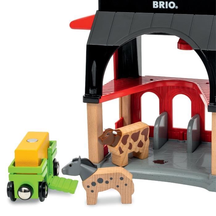 Grange Animaux BRIO - Accessoire Circuit Train Bois - Avec Animaux Et Wagon - Jouet Enfant 3+
