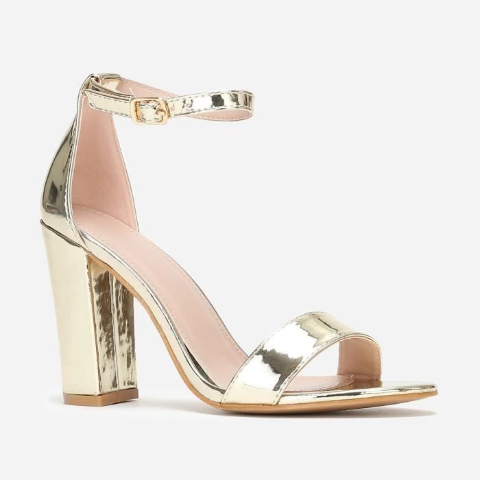 sandale doré talon carré