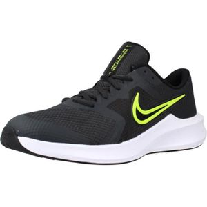 chaussure nike pas cher taille 39