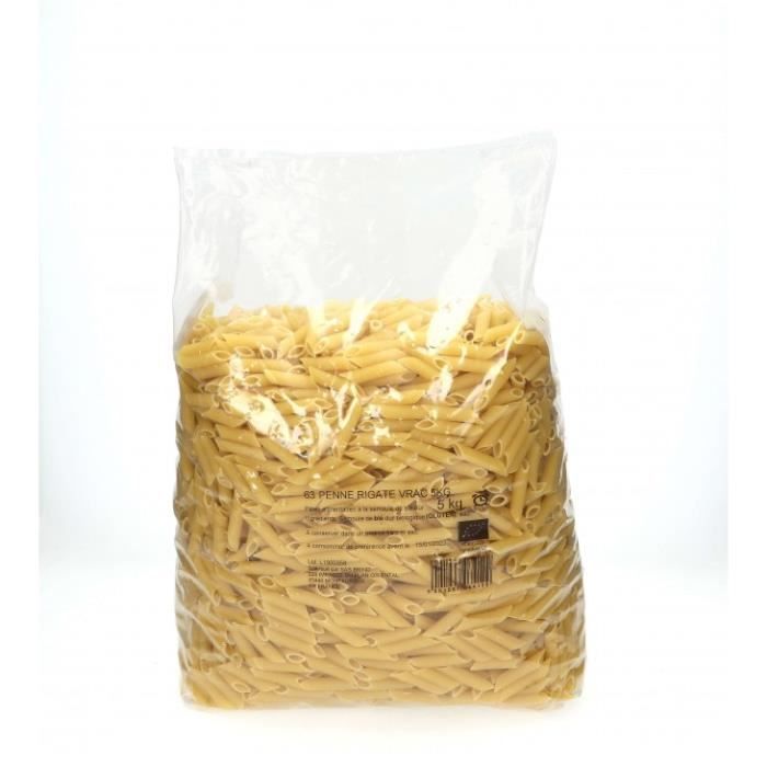 Pâtes en forme de penne rigate pâtes italiennes à la farine de blé dur biologique. En format vrac 5kg.