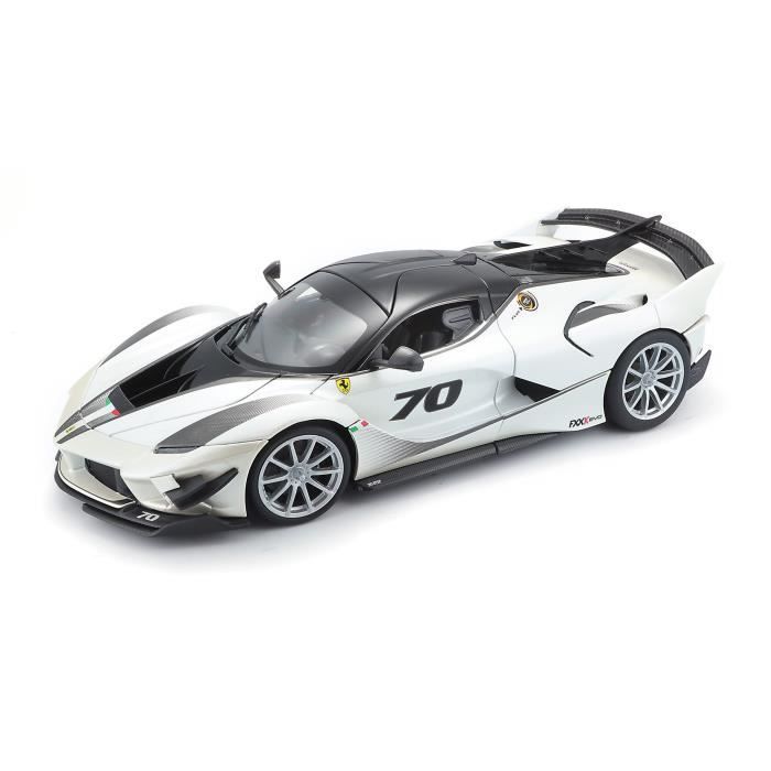 BBURAGO Voiture Ferrari FXX K Evo 1/18ème - Blanc