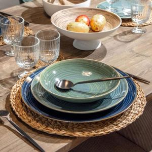 STAUB Assiette En Fonte Rectangulaire 33x23 Cm Avec Support Bois - Plat De Service Noir Mat