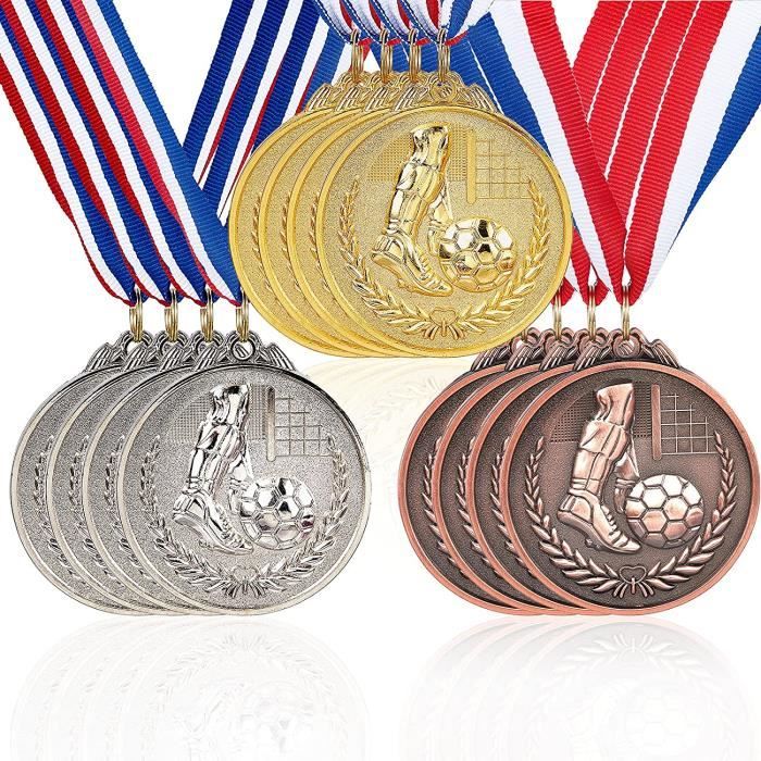 Médaille En Argent Fin Sur Thème Football - Occasion, Idéale Collection Ou Cadeau