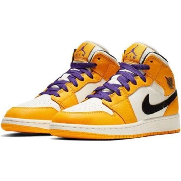 Basket NIKE Air Jordan 1 Mid Jordan one AJ 1 pour Basket NIKE Air Jordan 1 Mid Jordan one AJ 1 pour