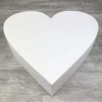 Grand Socle plat Coeur 2D de 45 cm en polystyrène blanc, Largeur 45 cm x Epais. 7cm, 28 kg/ m3, pour centre de table - Unique