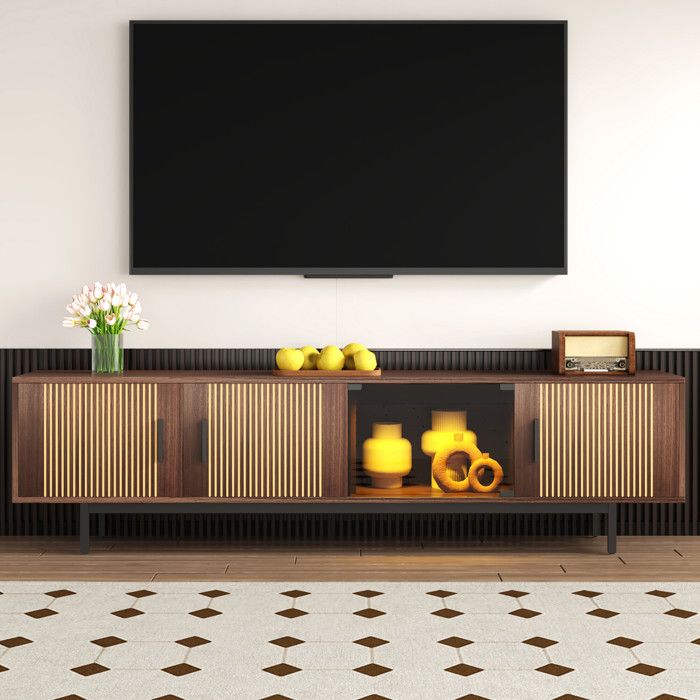URBAN MEUBLE Meuble TV bois foncé rainuré avec pieds métal noir 200 cm URBAN MEUBLE Meuble TV bois foncé rainuré avec pieds métal noir 200 cm