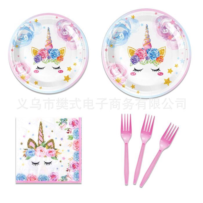 Service de table sur le thème des licornes kit de décoration danniversaire licorne assiettes en carton avec ballons papillon