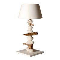 Lampe de chevet bord de mer en bois et galets - Personnalisable - Fabriqué à la main en France 50 cm - Blanc