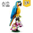 LEGO® Creator 3-en-1 31136 Le Perroquet Exotique, Figurines Animaux de la Jungle, avec Grenouille et Poisson-2