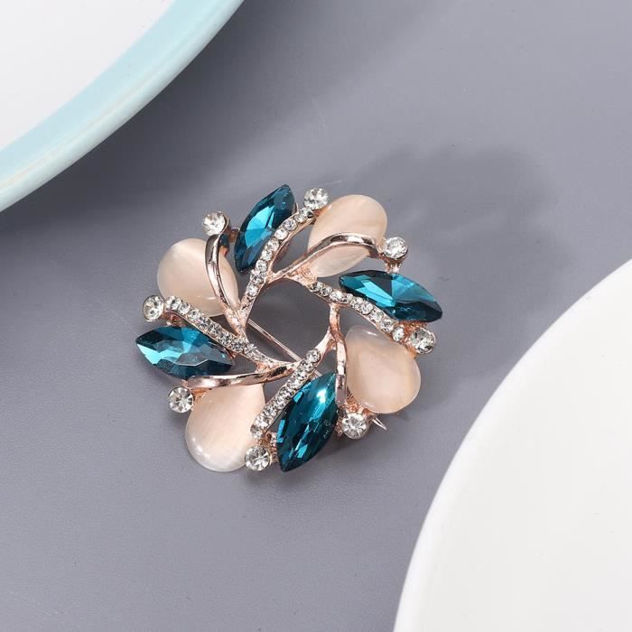Broches tous on sale
