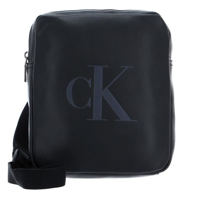 Calvin Klein CKJ Monogram Soft Reporter 18 Black [180860] sac à