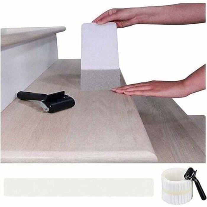 15 Bandes Antidérapantes Pour Escaliers – Transparentes – Pré-découpées 4’’ X 32 – Lot Neuf