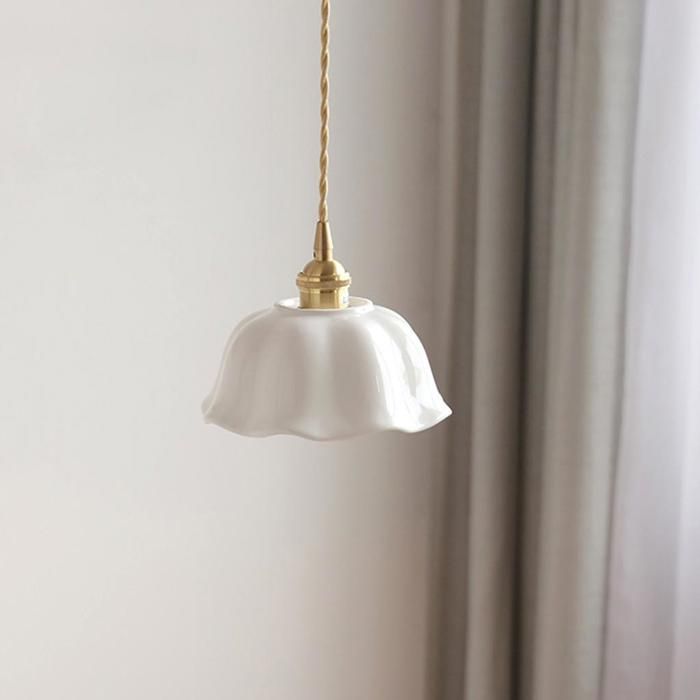 iDEGU Luster Suspension Luminaire Moderne 18cm Lampe de Pafond Industriel Abat-jour en Céramique Design Fleur Style Vintage Blanc