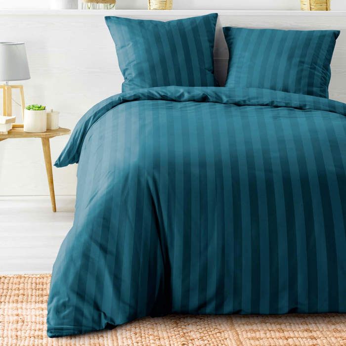 Parure de lit Cleo bleu nuit 240x220 - Bleu marine - Douceur Dintérieur