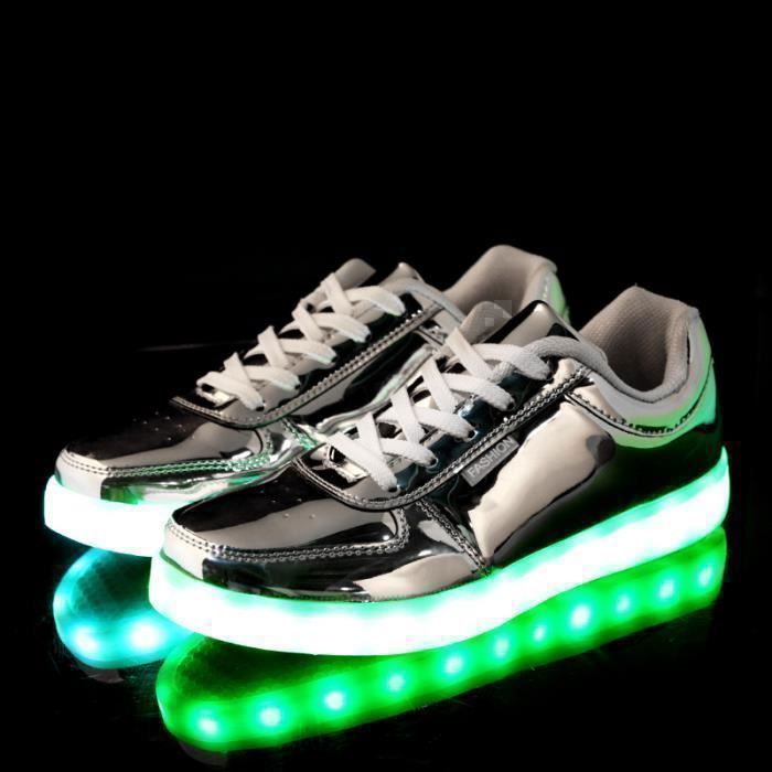 Chaussure best sale nike lumineuse