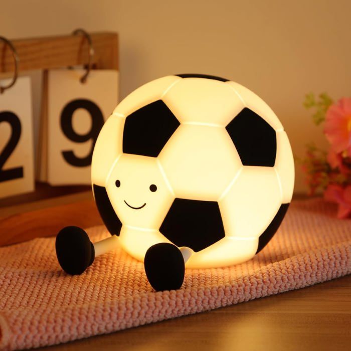 Football Veilleuse Enfant Silicone Veilleuse Toucher Doux Dimmable Lampe de Chevet Rechargeable Lampe avec MinuterieNight Light