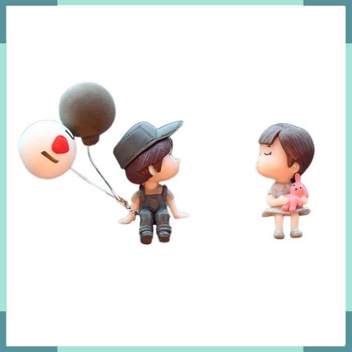 KEENSO figurine daction de couple de dessin animé Décoration de voiture figurine auto interieur Casquette grisecoupleavecballons
