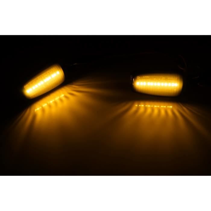  Feux de répéteur de clignotant d'indicateur latéral séquentiel  à LED pour 2007-2014 Ford Mondeo MK4 IV berline à hayon Estate (BA7)  Lentille fumée ambre avant clignotants à LED 2pcs