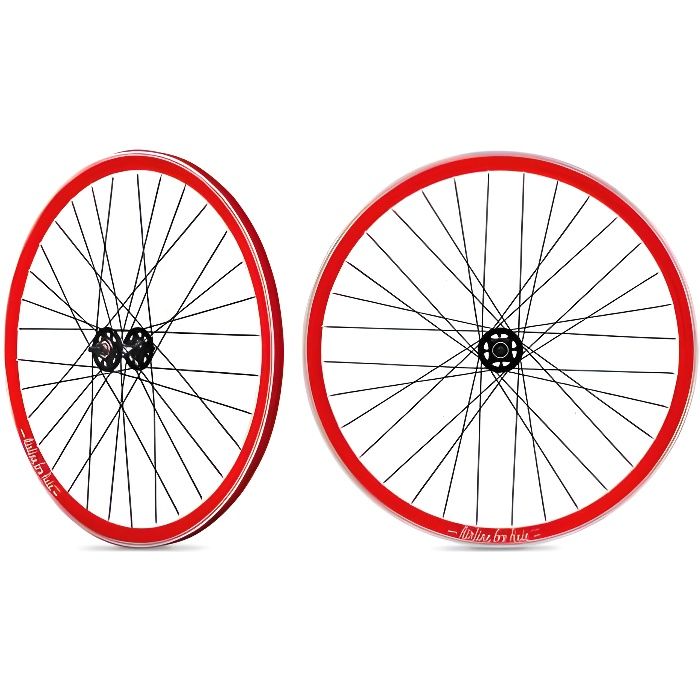 Roue arriere fixie jante rouge moyeu noir