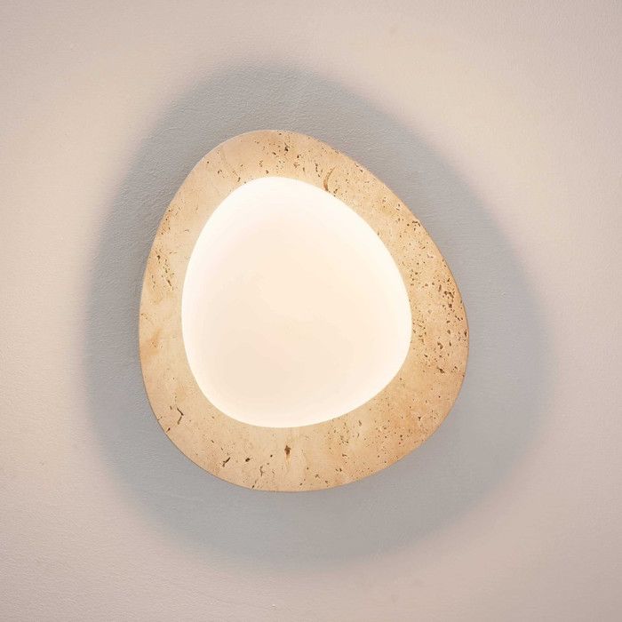 Applique ou plafonnier rond LED en travertin beige avec diffuseur blanc - Nyméria