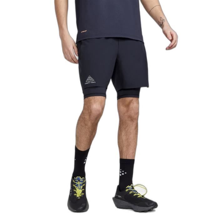 Short de course PRO Trail 2-en-1 - noir - M - Homme - Adulte - Polyester recyclé - Jersey de polyamide Short de course PRO Trail 2-en-1 - noir - M - Homme - Adulte - Polyester recyclé - Jersey de polyamide