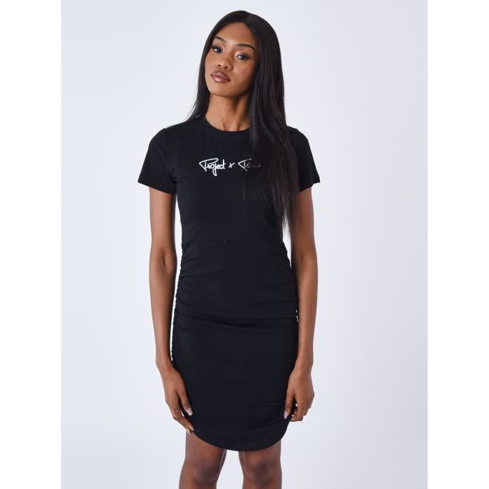 Robe noire broderie on sale