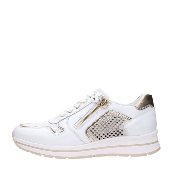 chaussure lacoste scratch