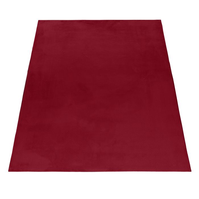 Tapis marocain moderne à poils longs zigzag rouge et or En vente sur