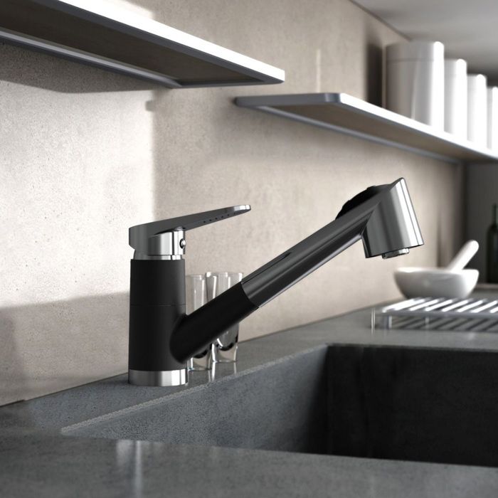 Embla Mitigeur de cuisine à Douchette Extractible - Noir Chromé - Essebagno Embla Mitigeur de cuisine à Douchette Extractible - Noir Chromé - Essebagno