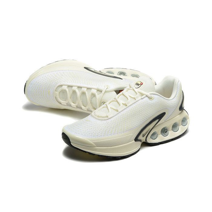 Baskets NIKE AIR MAX DN Chaussure De Sports Homme NXM 218 blanc casse Cdiscount Chaussures