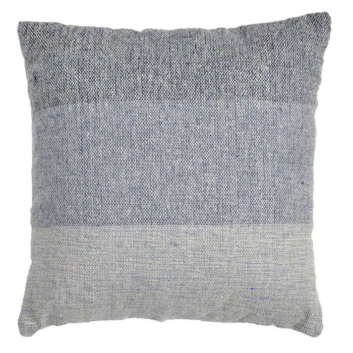Coussin carré 40 x 40 cm coton brodé dégradé de bleu et écru - ABYSS Meubletmoi Coussin carré 40 x 40 cm coton brodé dégradé de bleu et écru - ABYSS Meubletmoi