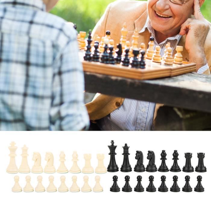 Pièce D'échecs Roi En Pierre Sculptée à La Main – Hauteur 7 Cm