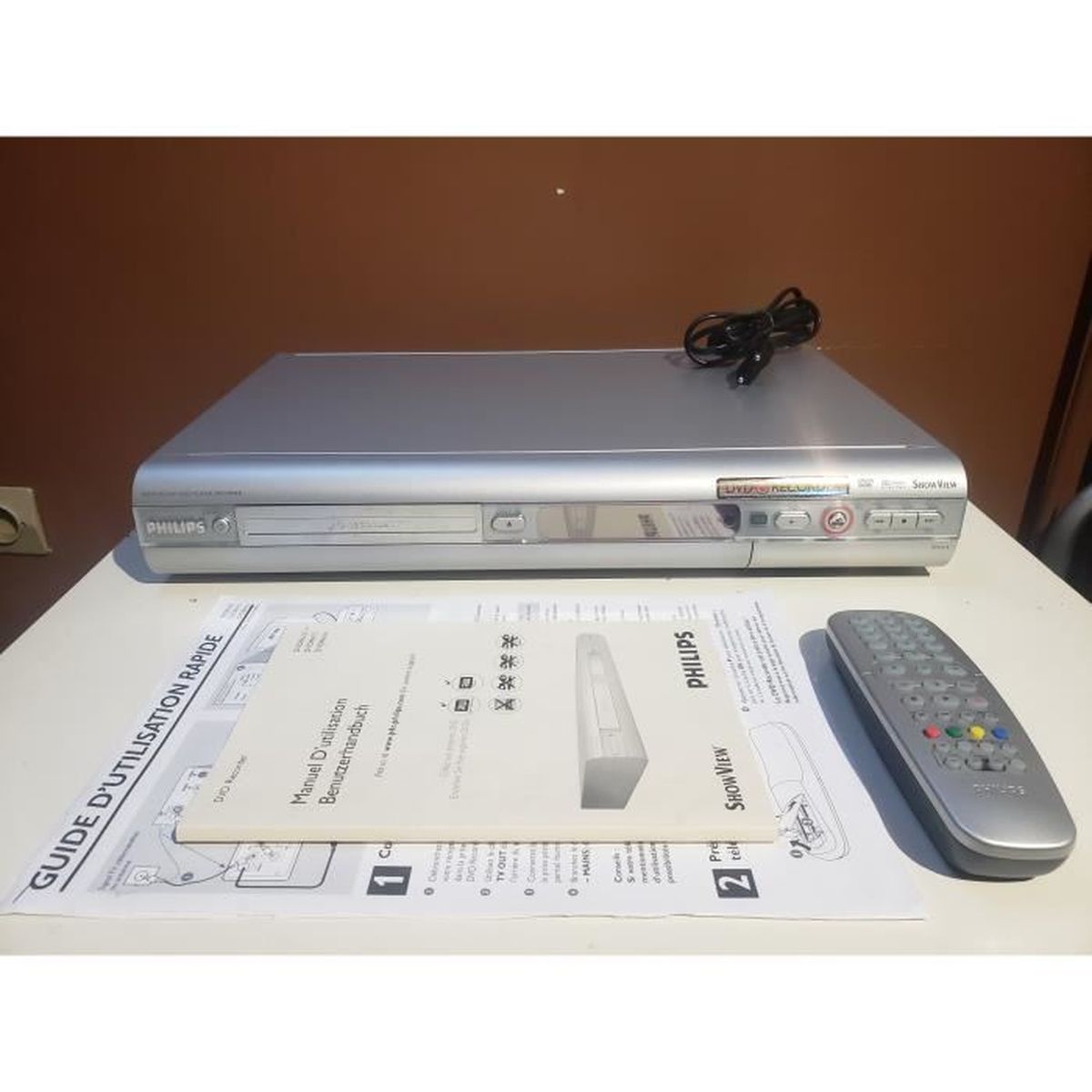 MAGNETOSCOPE GOLDSTAR R-10 - LECTEUR ENREGISTREUR VHS