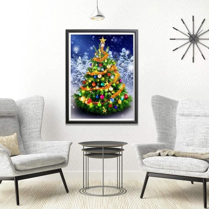 Starnearby Broderie Diamant Couronne de Noël 5D Bricolage, Diamond Painting, Peinture Diamant, Ornement à Suspendre, Décoration 25x25cm Starnearby Broderie Diamant Couronne de Noël 5D Bricolage, Diamond Painting, Peinture Diamant, Ornement à Suspendre, Décoration 25x25cm