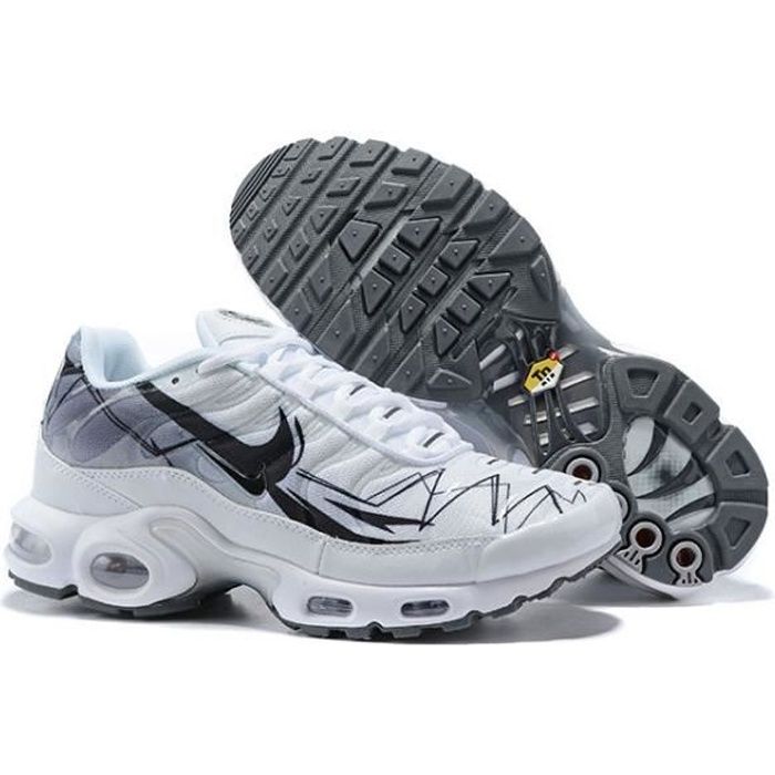 chaussure homme nike tn 2020