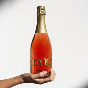 CHAMPAGNE Vin Mousseux - Champagne ONE Gold Rosè 75 cl