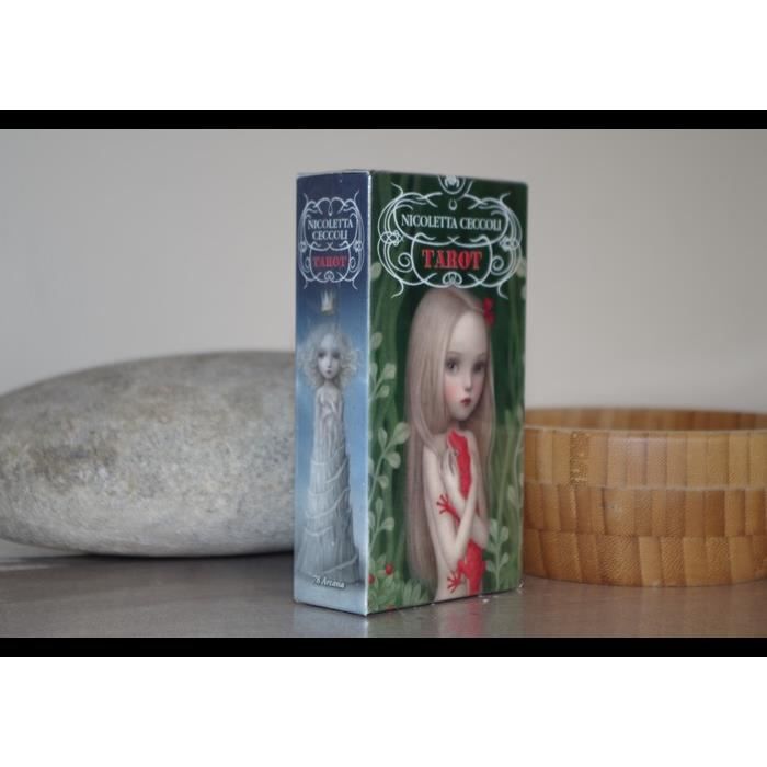 Tarot de Nicoletta Ceccoli (cartomancie, jeux de voyance)