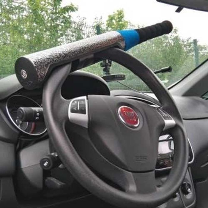 Antivol voiture - batte de baseball