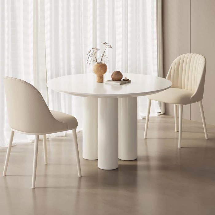 Table Ronde 112cm Table ronde blanche 112cm avec 2 chaises. Idéale pour 2-4 personnes ...