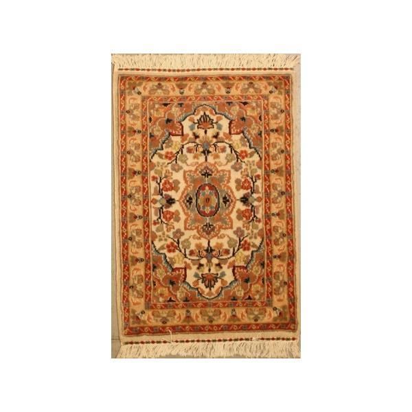 Tapis Pakistan Laine Et Soie Achat Vente Tapis Soldes Sur Cdiscount Des Le 20 Janvier Cdiscount