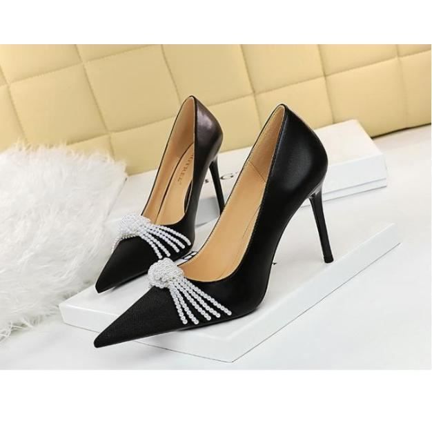 Escarpin noir classique outlet